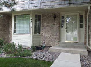 7716 S Cove Cir, Centennial, CO 80122