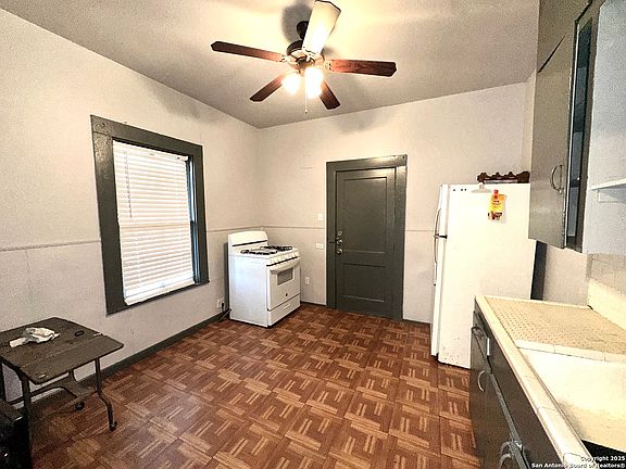 5th image of 506 N CHUPADERAS ST