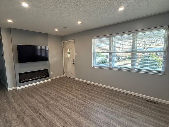 2nd image of 10729 Antrill Dr
