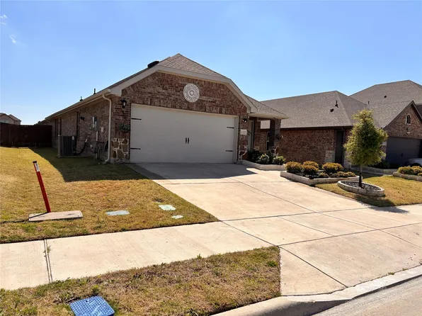 608 Daybreak Ln, Lavon, TX 75166