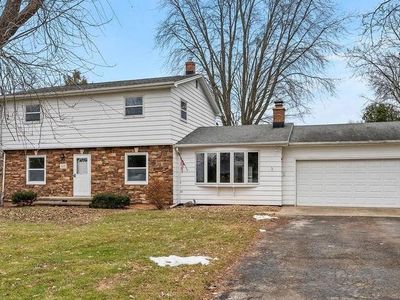 108 CUMINGS LANE, Neenah, WI, 54956