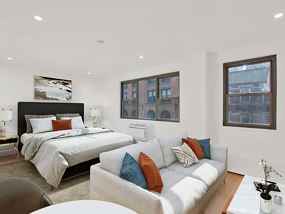 2nd image of 227 E 59th St #4B