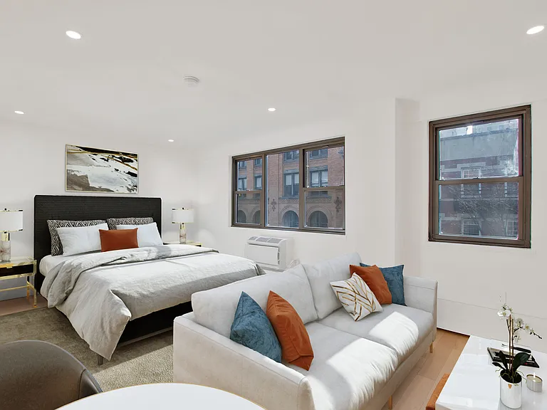 227 E 59th St #4B — Photo 2