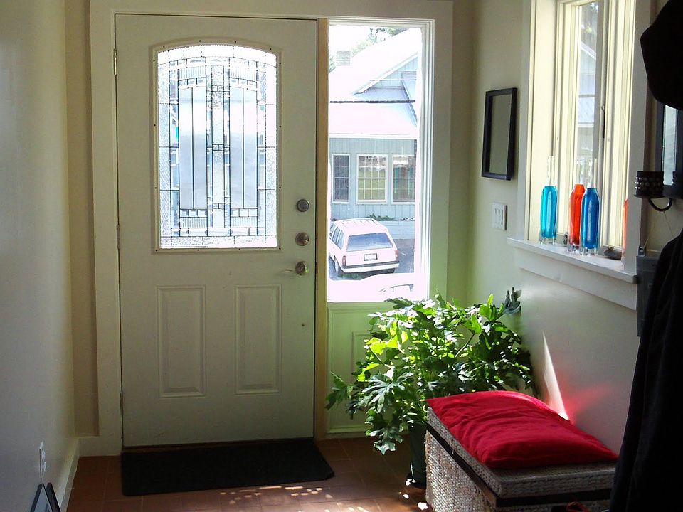 Interior Rental Apt # 1