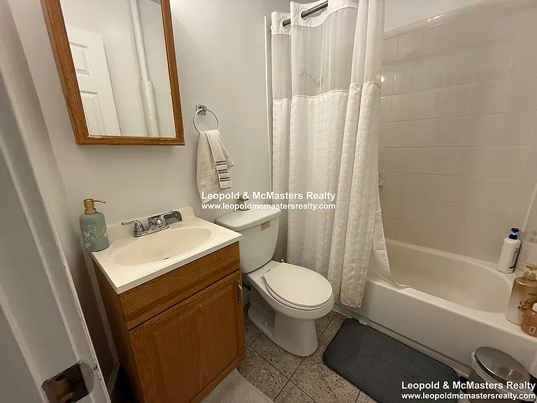 24 Mt. Vernon St apartment — Photo 106