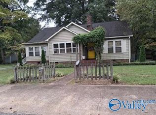 704 Patrick St, Scottsboro, AL 35768
