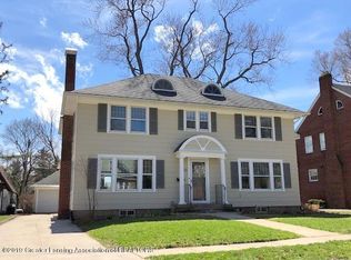 525 Woodland Dr, East Lansing, MI 48823