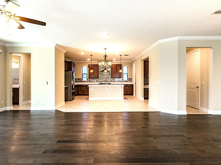 8278 Procida Isle Ln — Photo 22