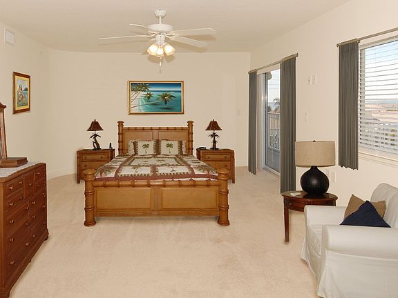 M Bedroom w Balcony Access