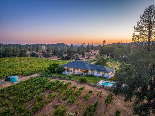 5058 E Whitlock Rd, Mariposa, CA 95338