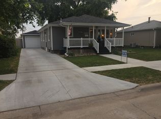 3917 12th St, Columbus, NE 68601