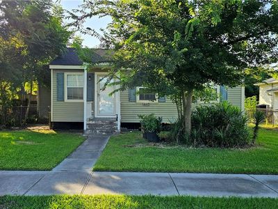 407 Center St, Arabi, LA, 70032