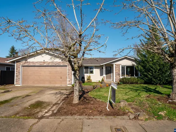 4565 Swallow Ct NE, Salem, OR 97301