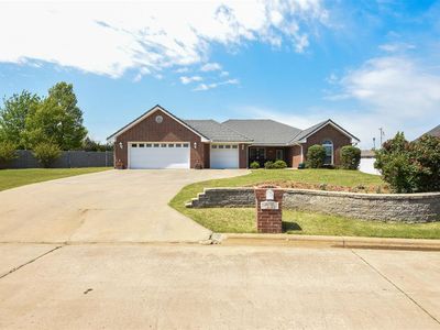 605 S Timberridge Dr, Cushing, OK, 74023