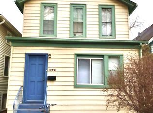 2147 Maple Ave, Evanston, IL 60201