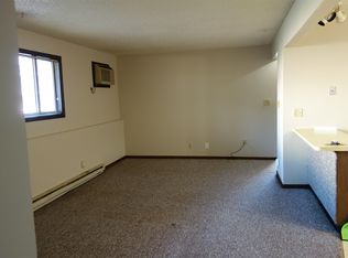 520 Bellarmine Dr E APT 2, Joliet, IL 60436
