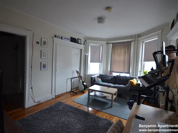 1161 Boylston St #28, Boston, MA 02215