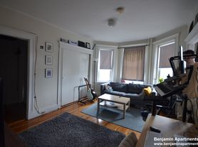 1161 Boylston St