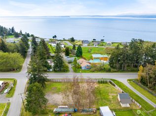 506 Shipping View Dr, Freeland, WA 98249