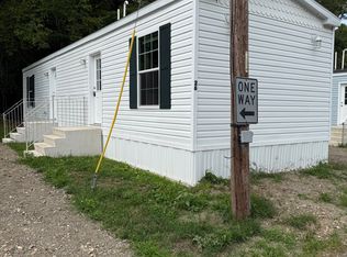 26 Austin Dr, Orono, ME 04473