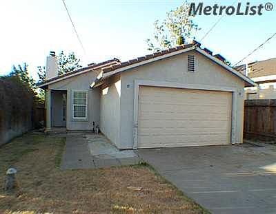 2nd image of 1533 Youngs Ave