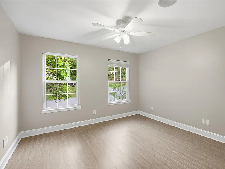 6351 Sea Haven Dr — Photo 32