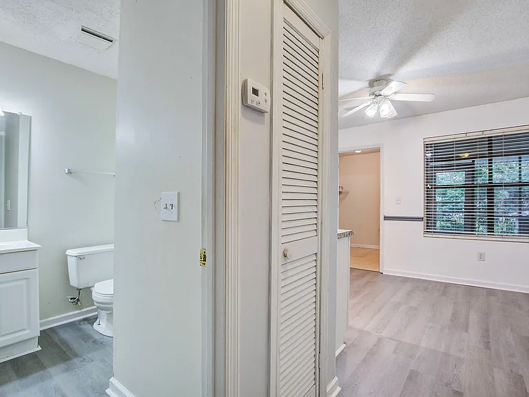 6280 Lucille Dr — Photo 5