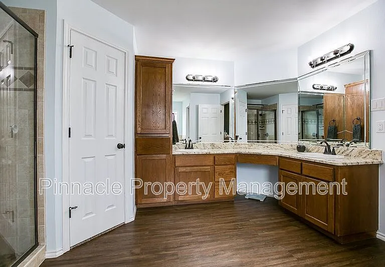5022 Red Oak Ln — Photo 24