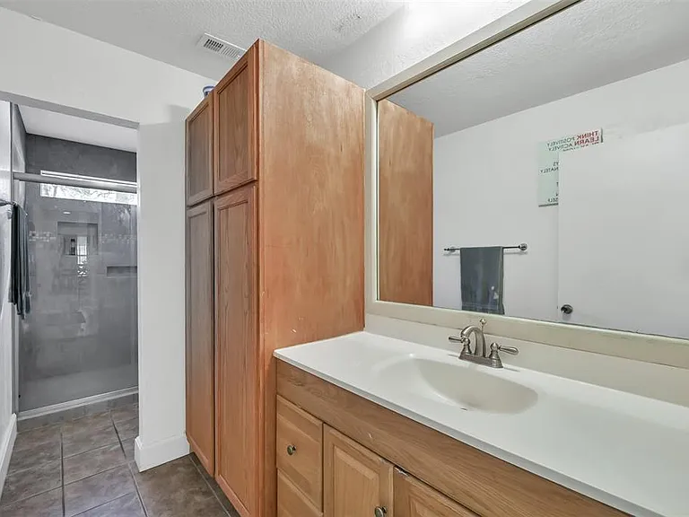 51 Knight Ln — Photo 13