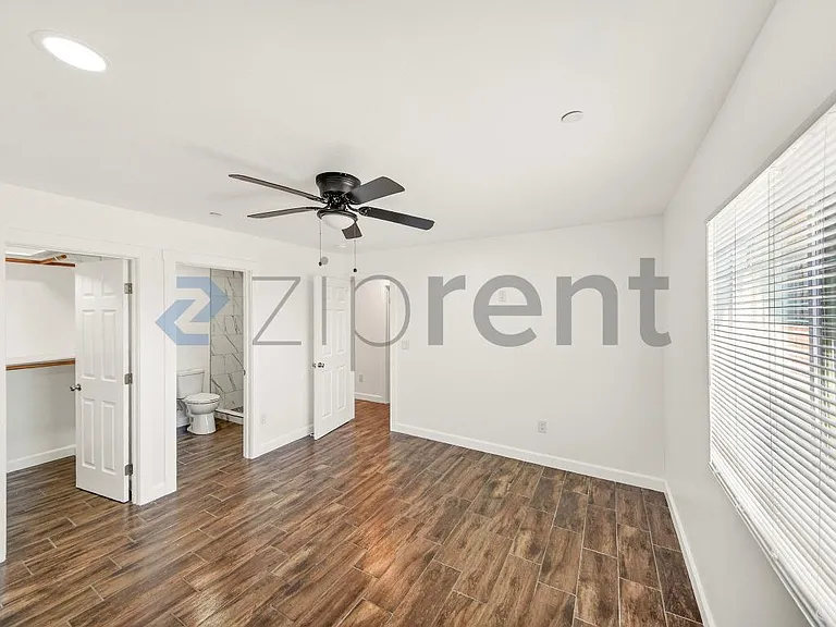 1421 Astoria Pl #1 — Photo 13