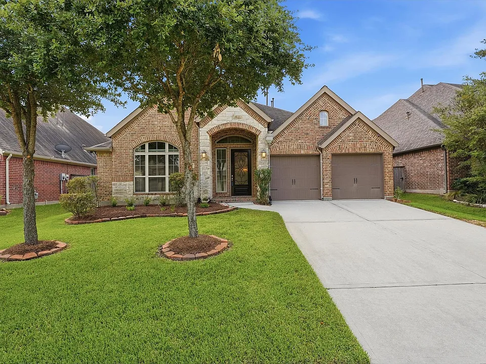 3338 Sterling Breeze Ln