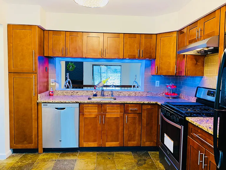 3002 Cricket Cir — Photo 30