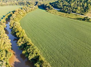 7609 Woods Ridge Rd, Dillsboro, IN 47018