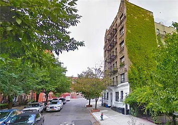 Rented by New York Residence