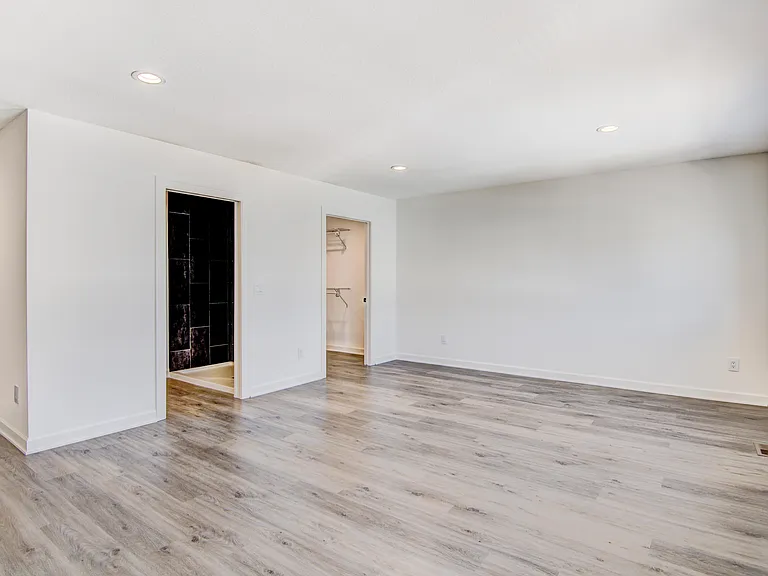 Dawes Place Townhomes — Photo 73