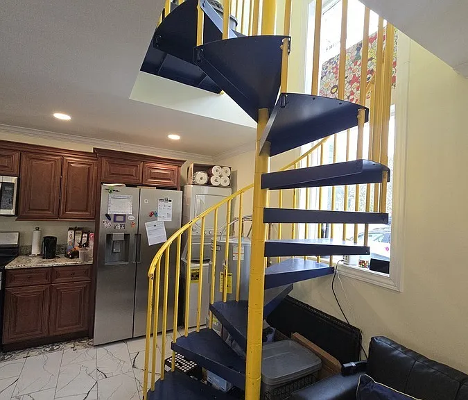 536 Walnut St #1 — Photo 14