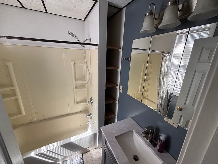 821 Fairmount St SE #821 — Photo 17