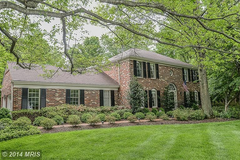 1st image of 10870 Meadow Pond Ln