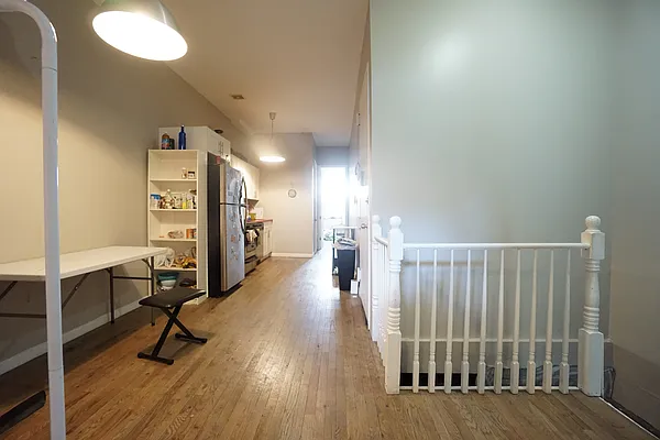 Rented by Rennit Inc. | media 37