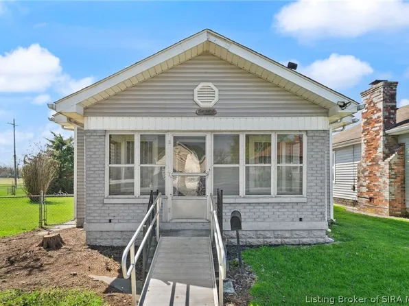 223 Virginia Avenue, Sellersburg, IN 47172