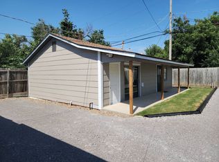 4704 N Asbury Ave, Bethany, OK 73008