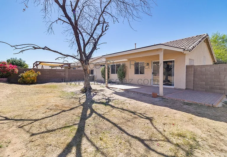 8656 E Crescent Ave — Photo 22