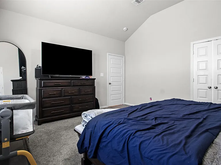 622 Little Cypress Ln — Photo 14