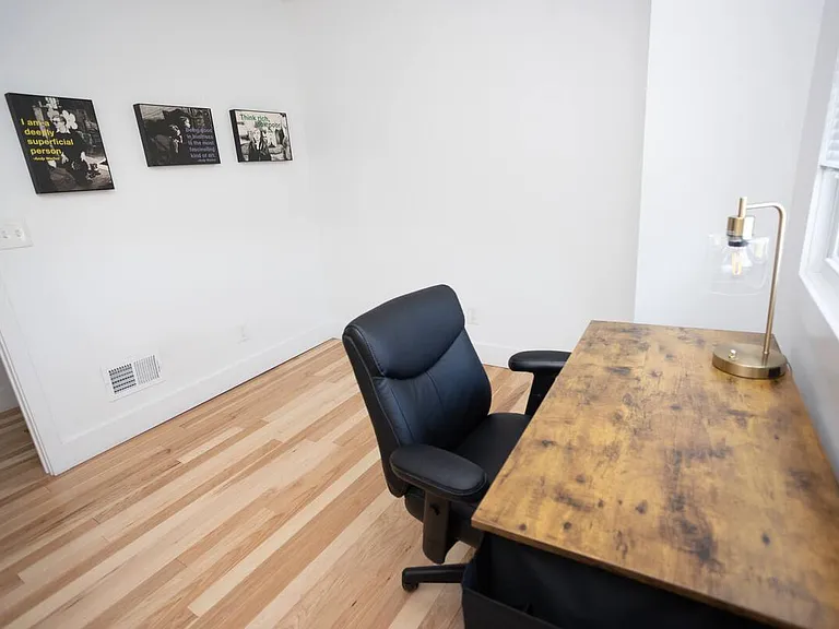 8431 Oakland St — Photo 11