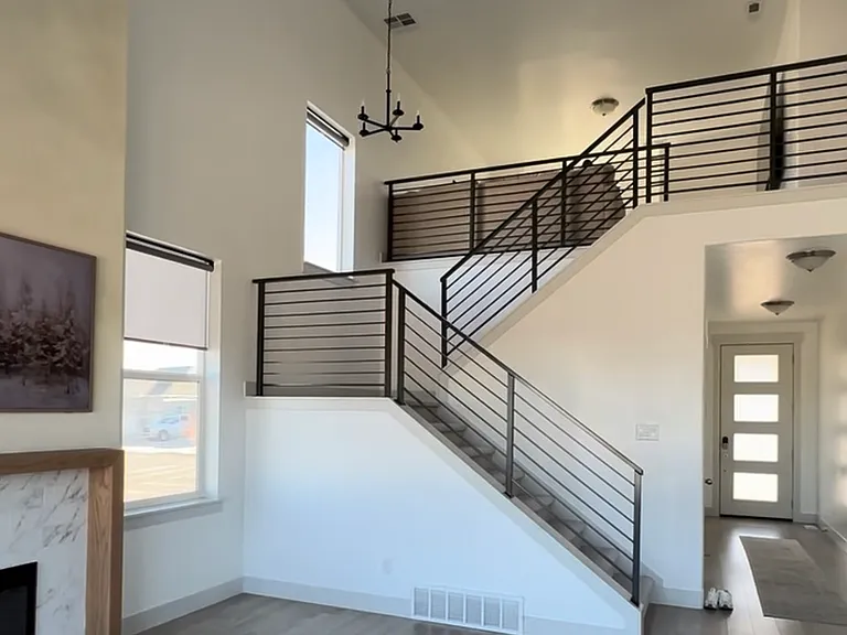 W Bartlett Dr — Photo 3