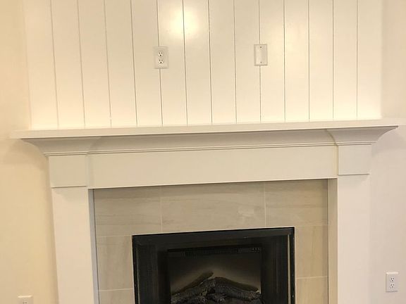 5th image of 2715 Amsterdam Ln