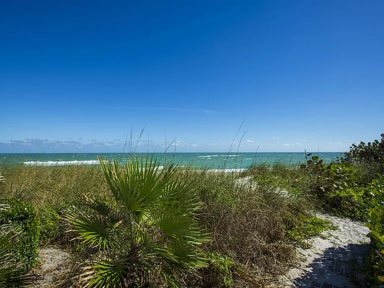 2636 Ocean Dr #404 — Photo 33