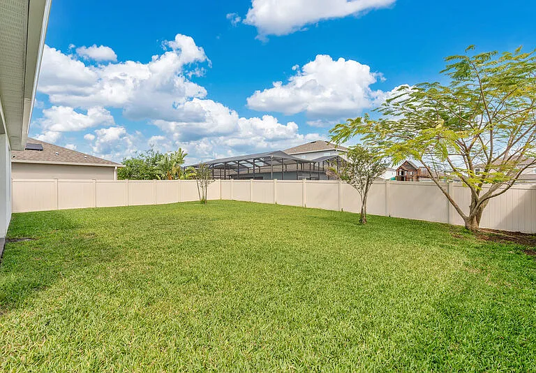 4894 Knoll Ln — Photo 22