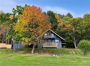 212 Sinn Rd, Cowlesville, NY 14037