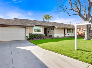 2856 W Elmlawn Dr, Anaheim, CA 92804